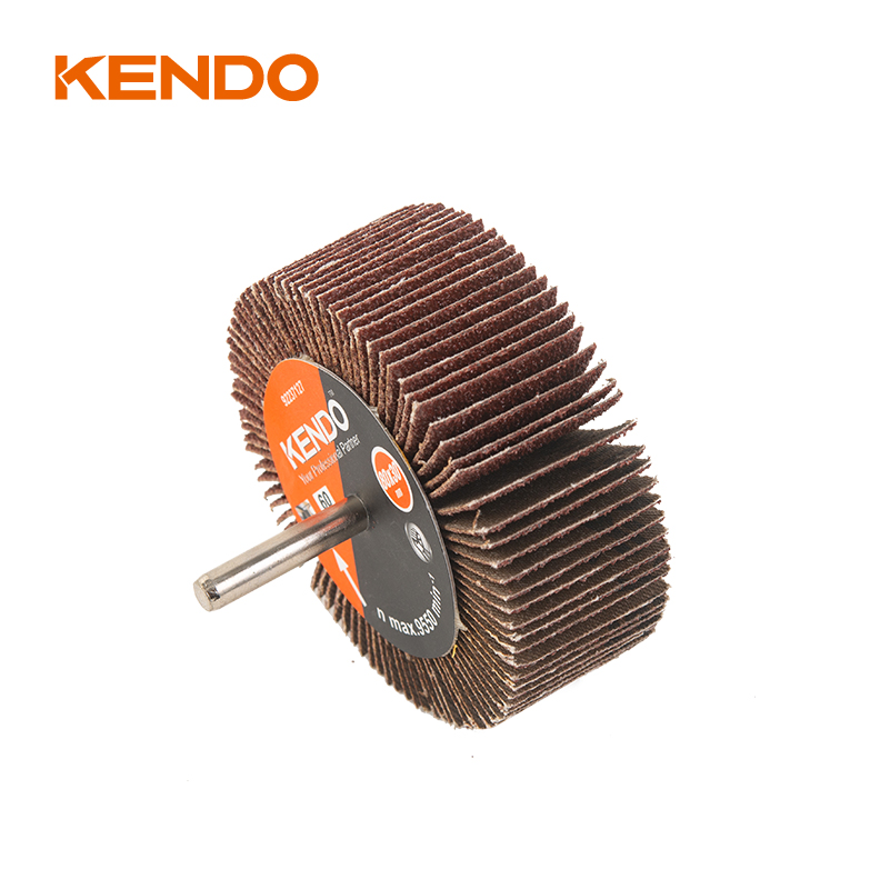 عجلة رفرف مع رمح