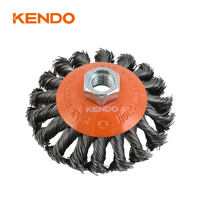 فرشاة شطبة ، سلك معقود