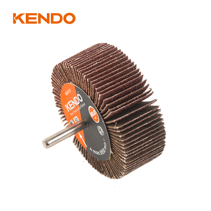 عجلة رفرف مع رمح