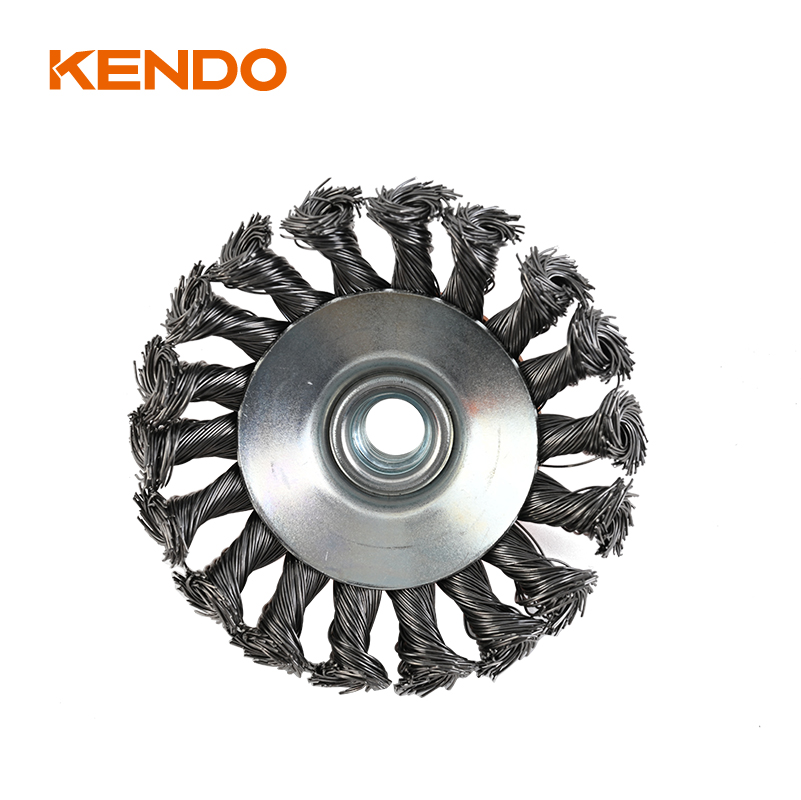 فرشاة شطبة ، سلك معقود