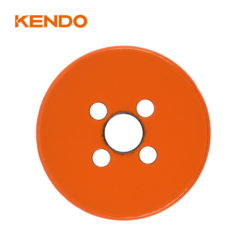 حفرة ثنائية المعدن المنشار