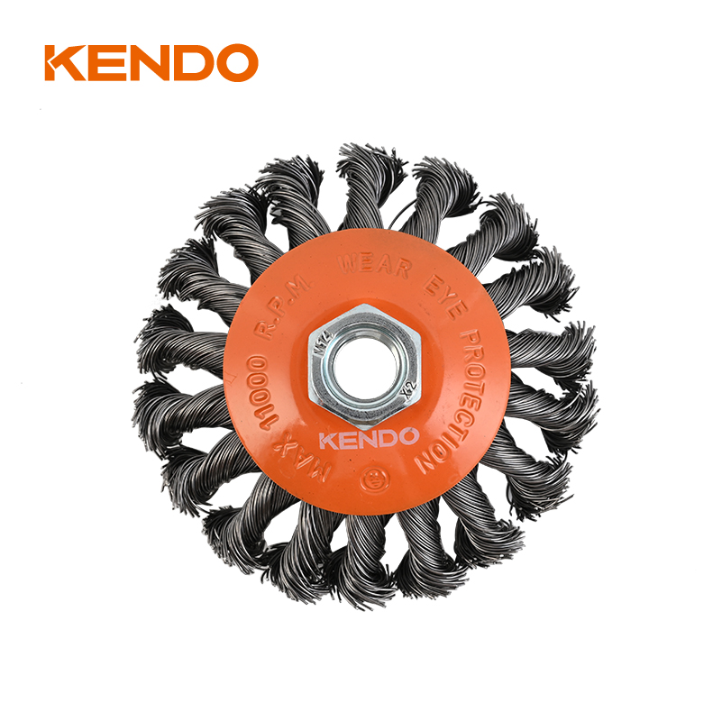 فرشاة شطبة ، سلك معقود