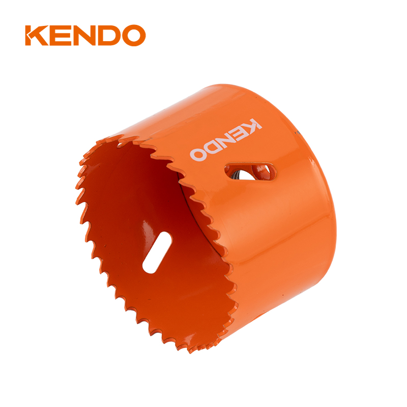 حفرة ثنائية المعدن المنشار